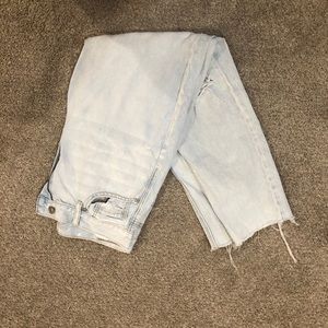 American eagle mom jeans